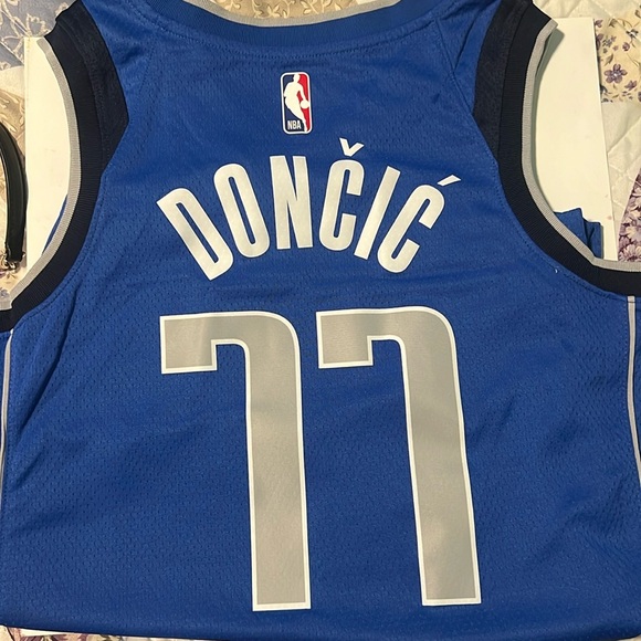 Luka doncic jersey. - Picture 2 of 2
